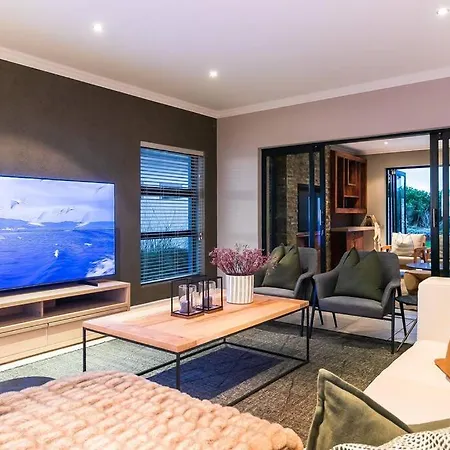 Luxury Views + Excellence - Pezula No Loadshedding Villa Knysna Buitenkant foto