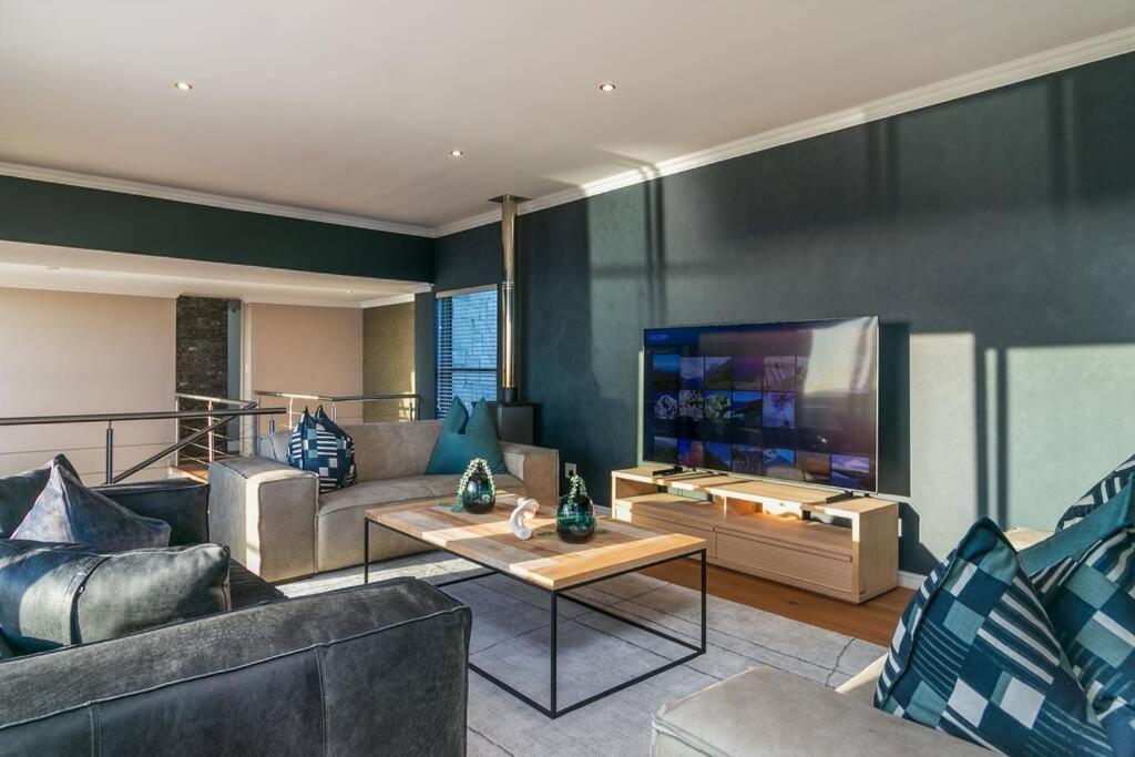 Luxury Views + Excellence - Pezula No Loadshedding Vakantiehuis